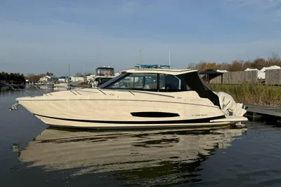 Regal 36 XO