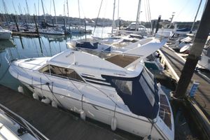 Fairline Phantom 37
