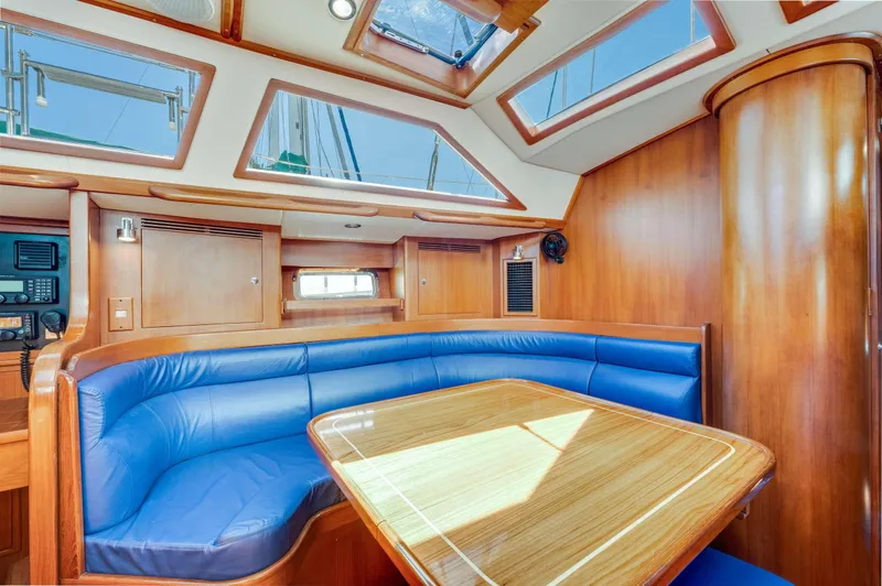 Liberte' Yacht Photos Pics 