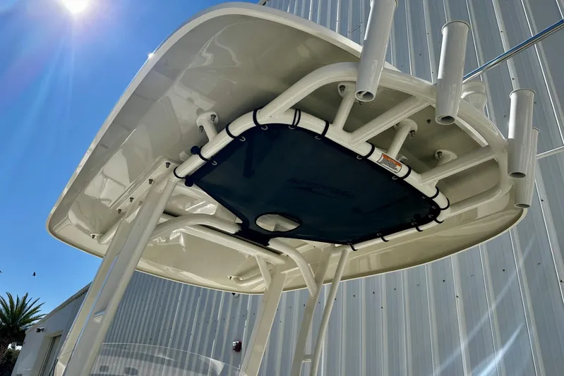  Yacht Photos Pics Boston Whaler 25 - Hard Top