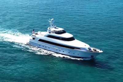 Delta Marine 124 Tri-Deck