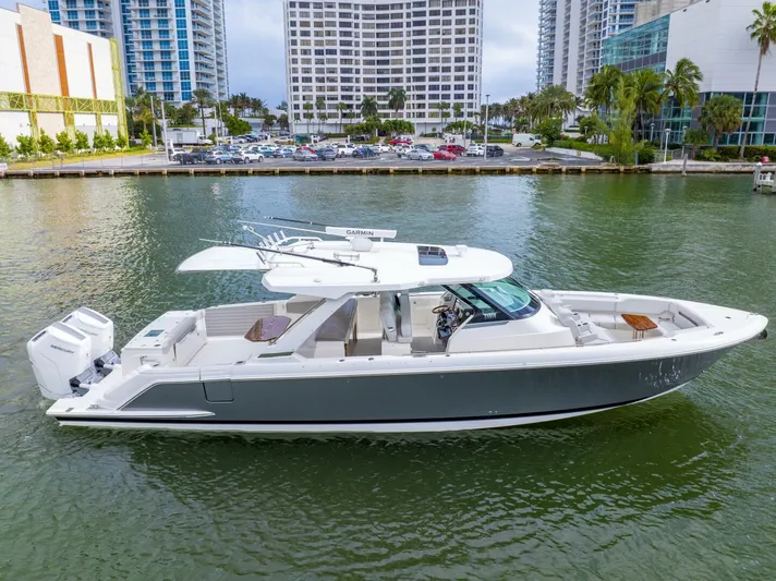 Nailed It Yacht Photos Pics 2024 Tiara Yachts 43 Ls - Image 2