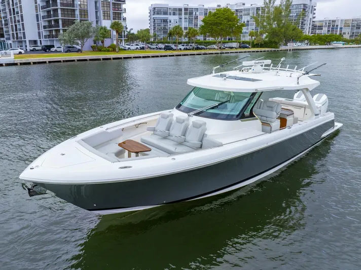 Nailed It Yacht Photos Pics 2024 Tiara Yachts 43 Ls - Image 7