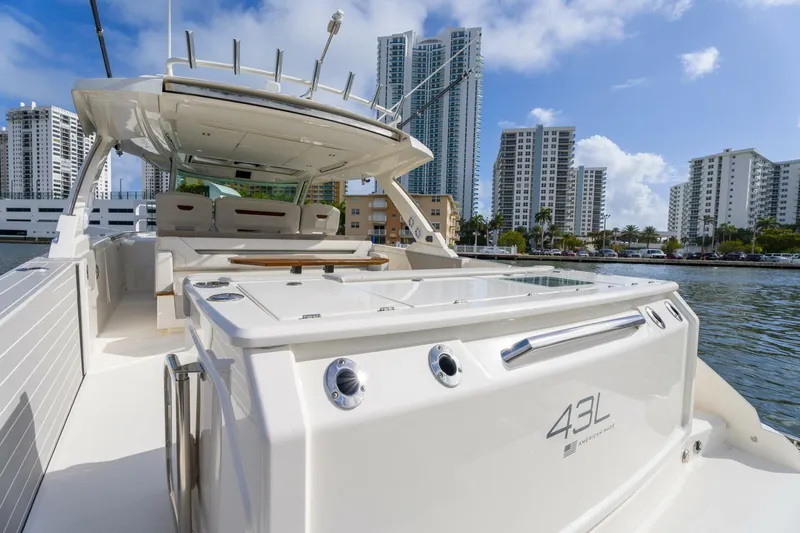 Nailed It Yacht Photos Pics 2024 Tiara Yachts 43 Ls - Image 23