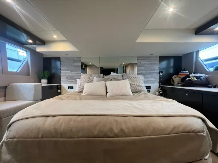 Impulsive Decision Yacht Photos Pics 2021 Cruisers Yachts 54 Cantius - Image 29