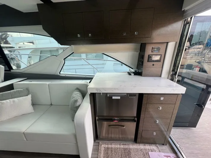 Impulsive Decision Yacht Photos Pics 2021 Cruisers Yachts 54 Cantius - Image 11