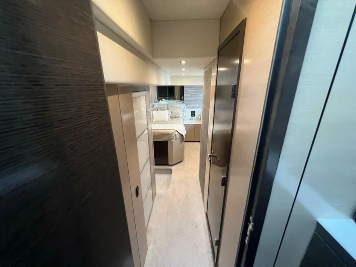 Impulsive Decision Yacht Photos Pics 2021 Cruisers Yachts 54 Cantius - Image 24