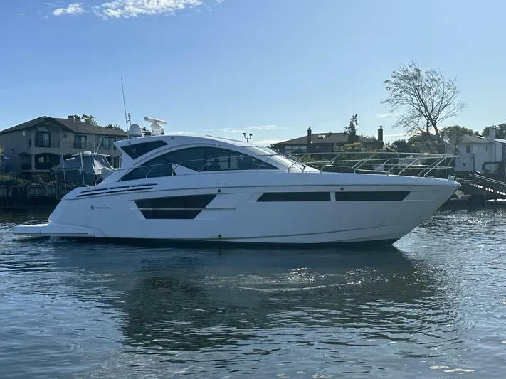 Impulsive Decision Yacht Photos Pics 2021 Cruisers Yachts 54 Cantius - Image 38