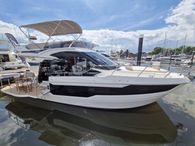 2023 Galeon 400 Fly