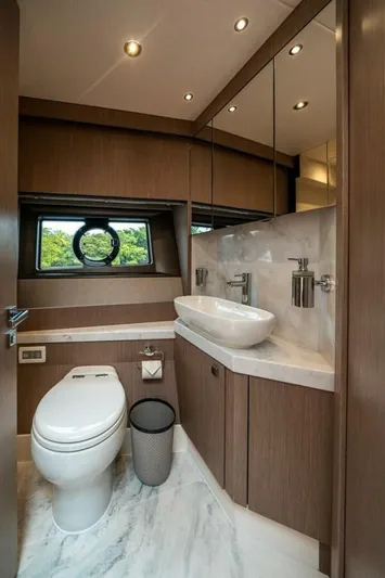 Stardust Yacht Photos Pics 2020 Sunseeker Manhattan 52 - Image 32