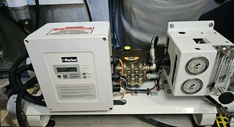 Stardust Yacht Photos Pics 2020 Sunseeker Manhattan 52 - Image 38