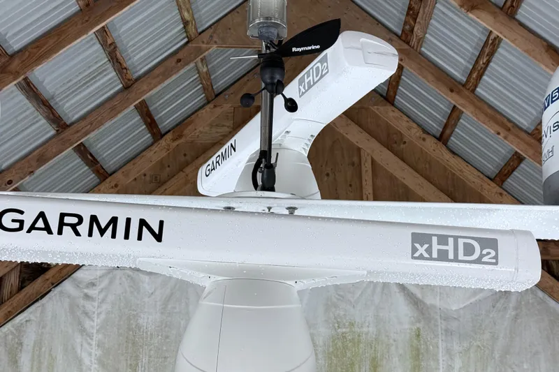 Bonnie Jean Yacht Photos Pics Garmin xHD2 radar on Ocean Alexander Pilothouse Model 584, 1998, under wooden roof.