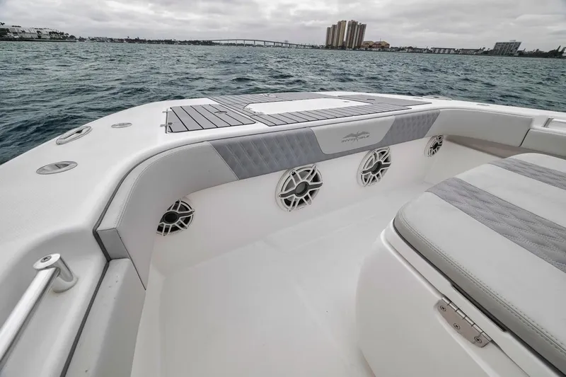 Toro Yacht Photos Pics Anchor locker top / bow view