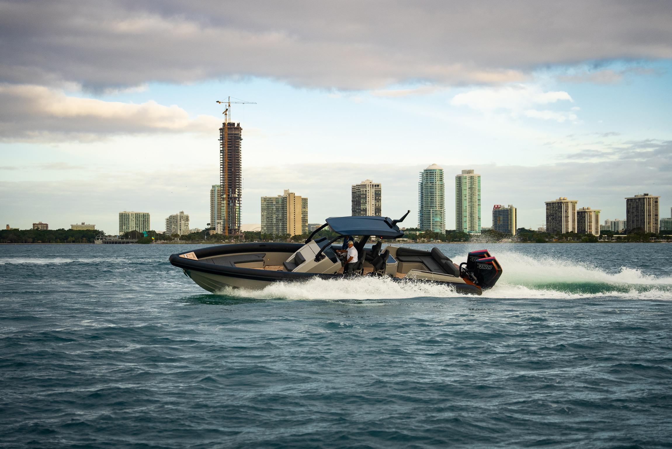 2025 SkipperBSK 38NC Centre Console for sale YachtWorld