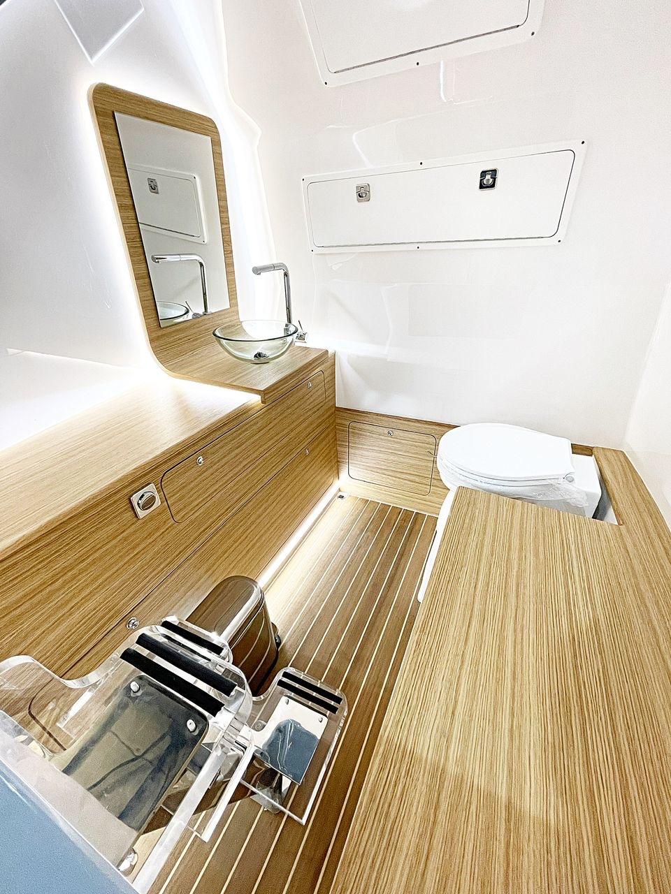 2025 SkipperBSK 38NC Center Console for sale YachtWorld