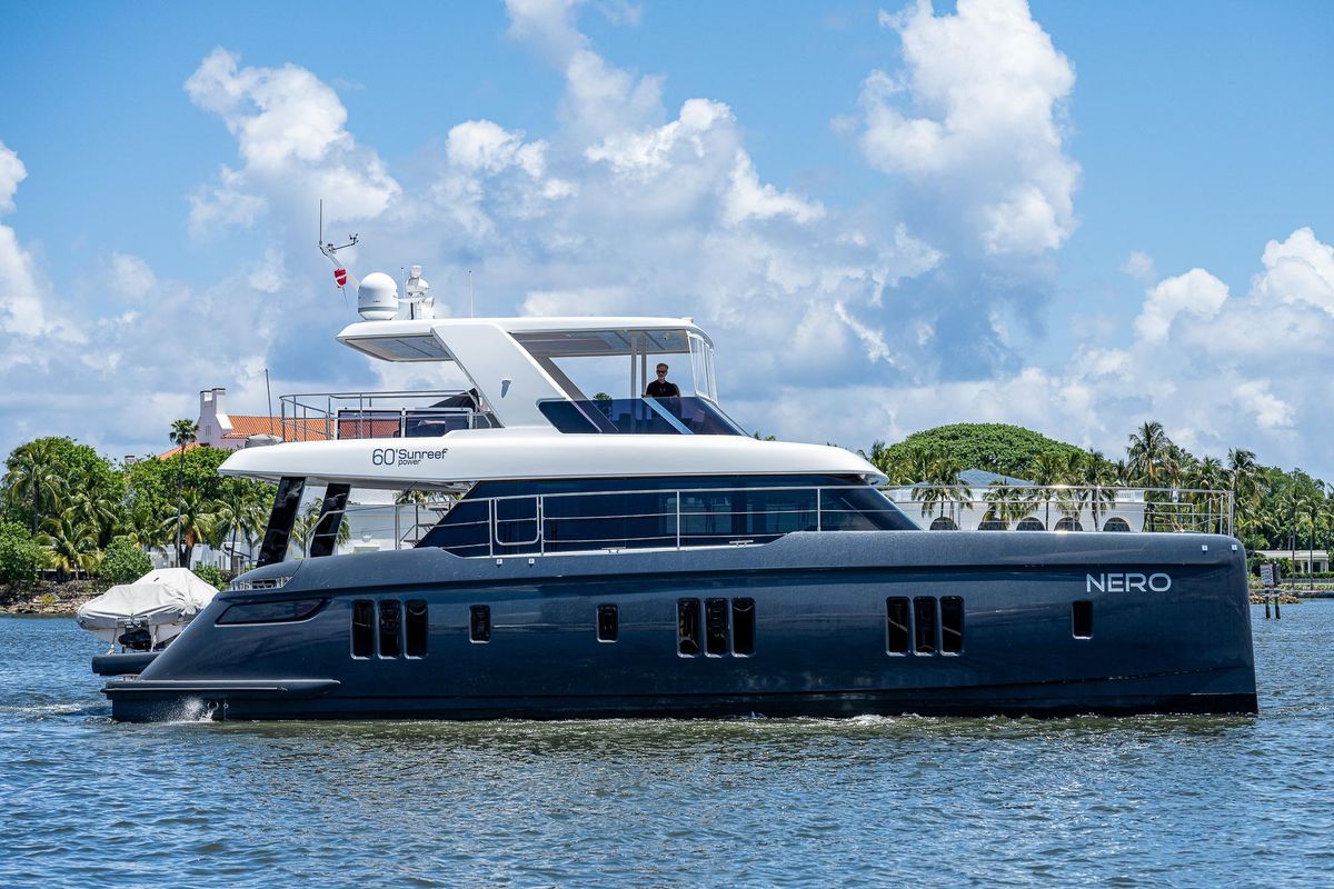 2022 Sunreef 60 