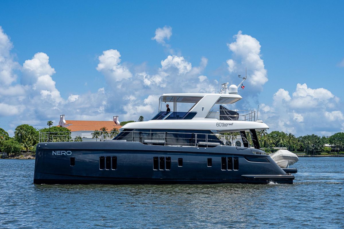 2022 Sunreef 60 