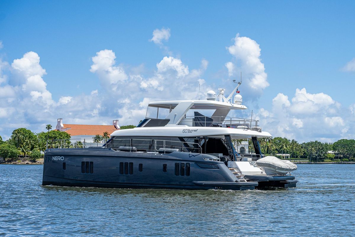 2022 Sunreef 60 