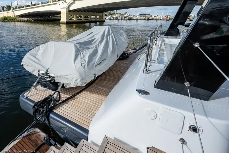 Nero Yacht Photos Pics Sunreef 60 NERO- Tender