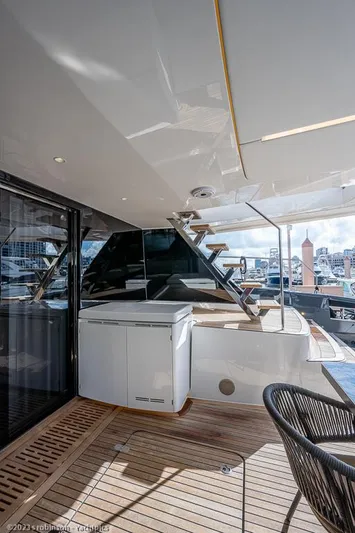 Nero Yacht Photos Pics Sunreef 60 NERO- Cockpit