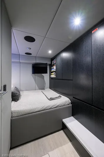 Nero Yacht Photos Pics Sunreef 60 NERO- Aft Starboard Guest Cabin