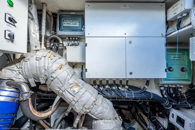 Nero Yacht Photos Pics Sunreef 60 NERO- Engine Room