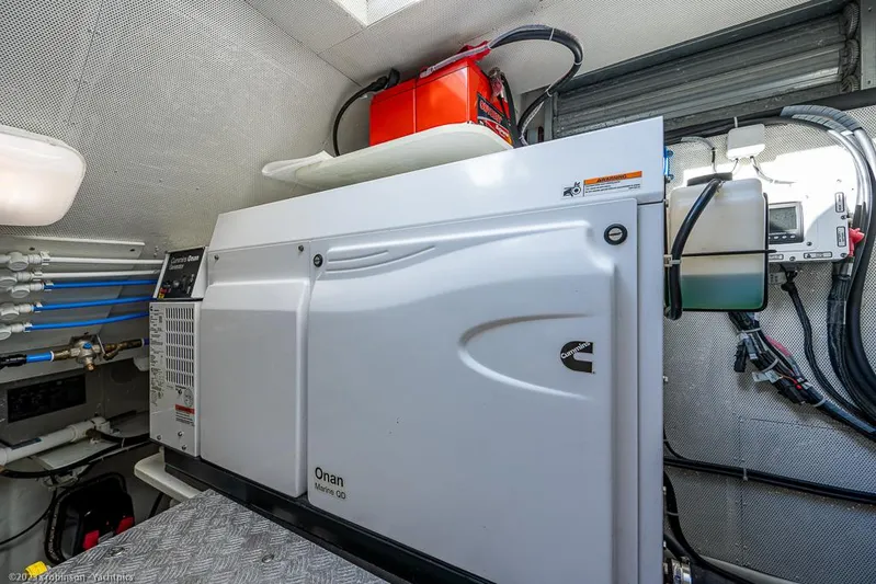 Nero Yacht Photos Pics Sunreef 60 NERO- Engine Room