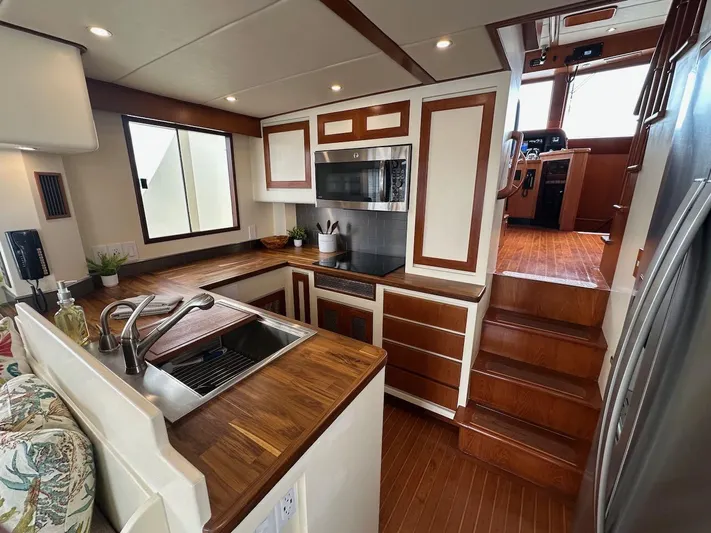 Gooso Yacht Photos Pics 