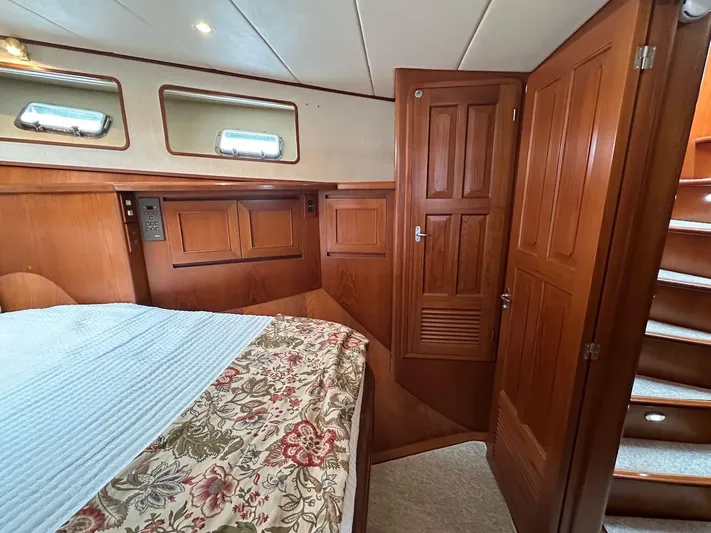 Gooso Yacht Photos Pics 