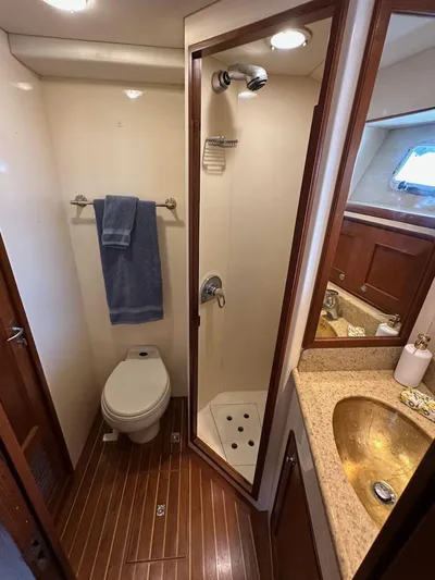 Gooso Yacht Photos Pics 