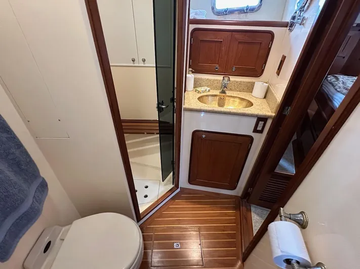 Gooso Yacht Photos Pics 