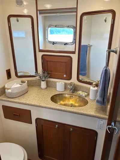 Gooso Yacht Photos Pics 