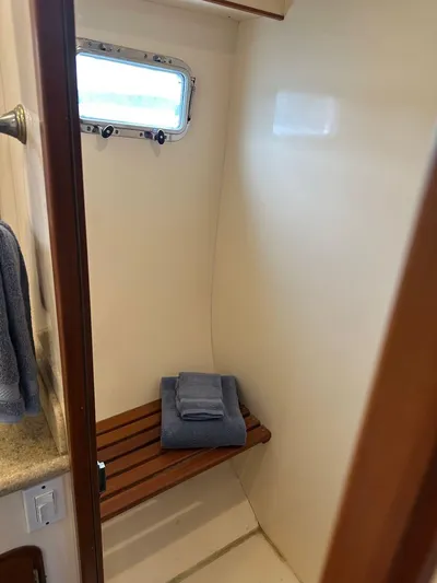 Gooso Yacht Photos Pics 