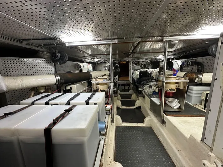 Gooso Yacht Photos Pics 