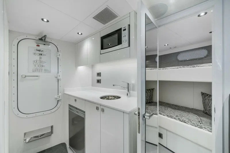  Yacht Photos Pics 2025 Sunseeker 95 Yacht - Image 82