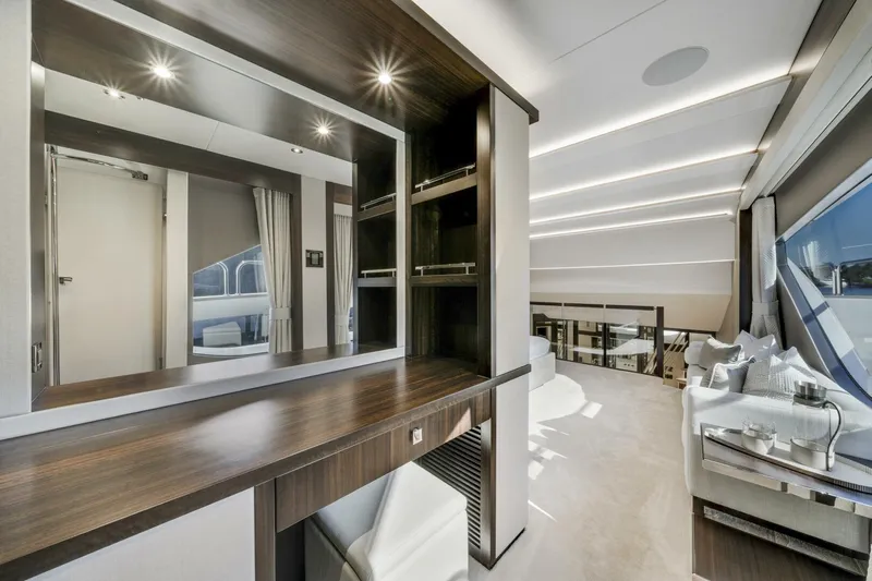  Yacht Photos Pics 2025 Sunseeker 95 Yacht - Image 34