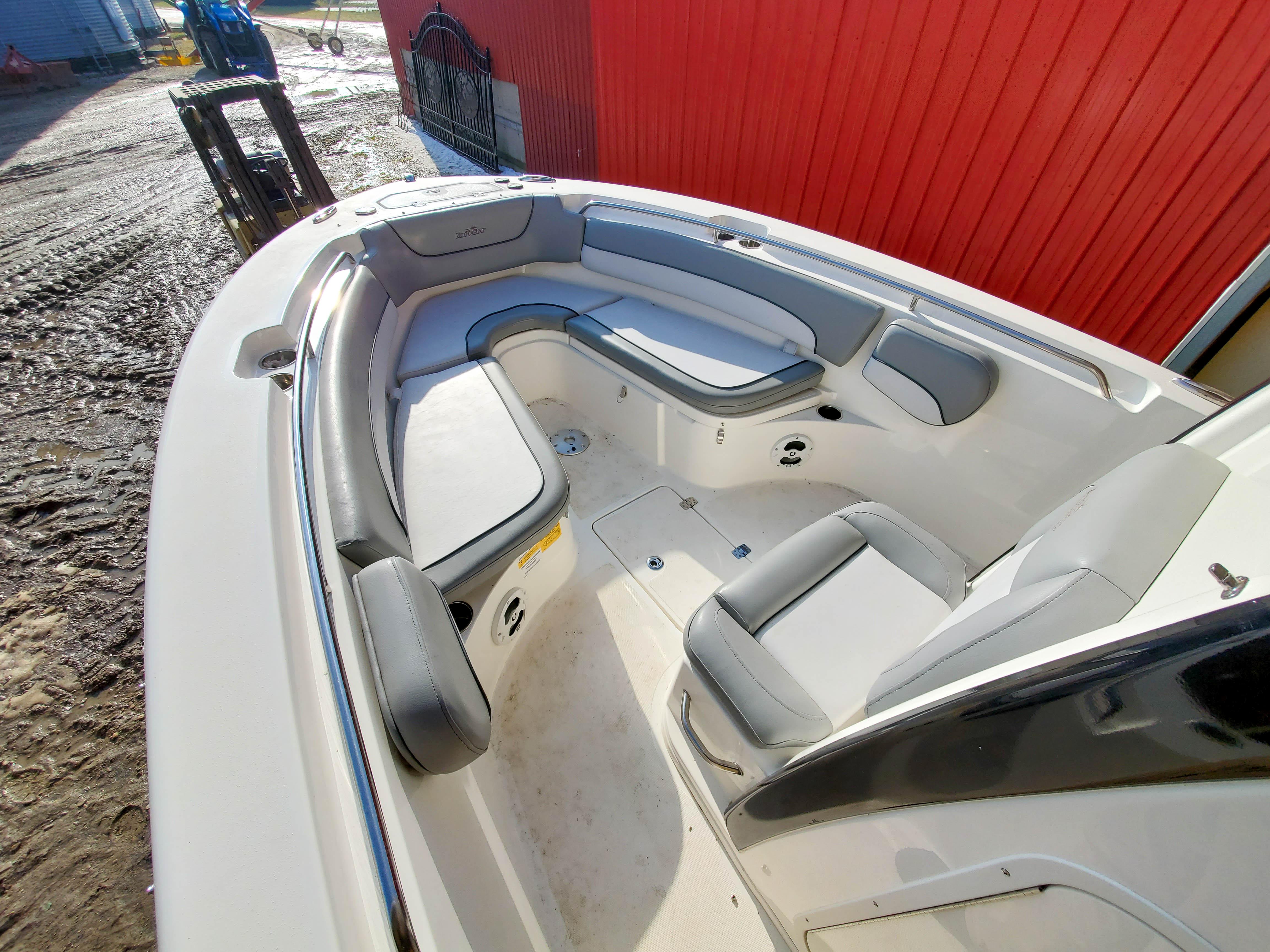 2022 NauticStar 2602 Legacy Center Console for sale - YachtWorld