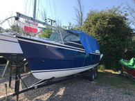 2007 MacGregor 26M Powersailer