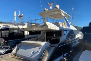 2017 Azimut 66