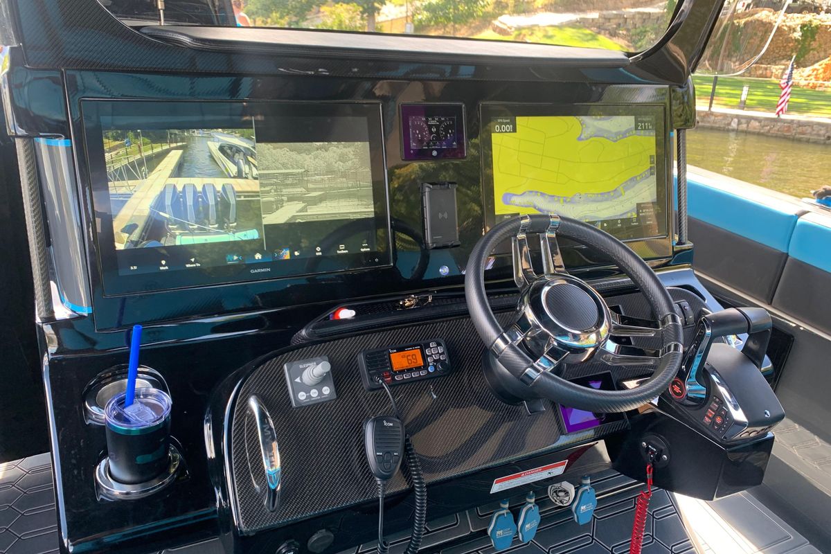 2023 Mystic Powerboats 42 