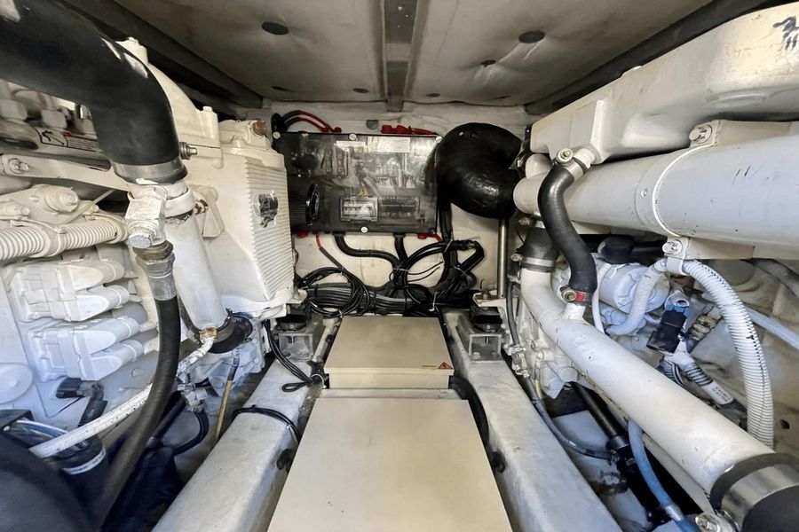 2012 Azimut Flybridge Collection 40