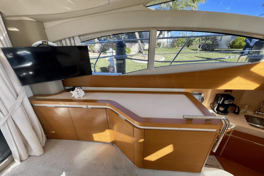 2012 Azimut Flybridge Collection 40