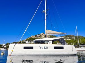 2021 Lagoon 40