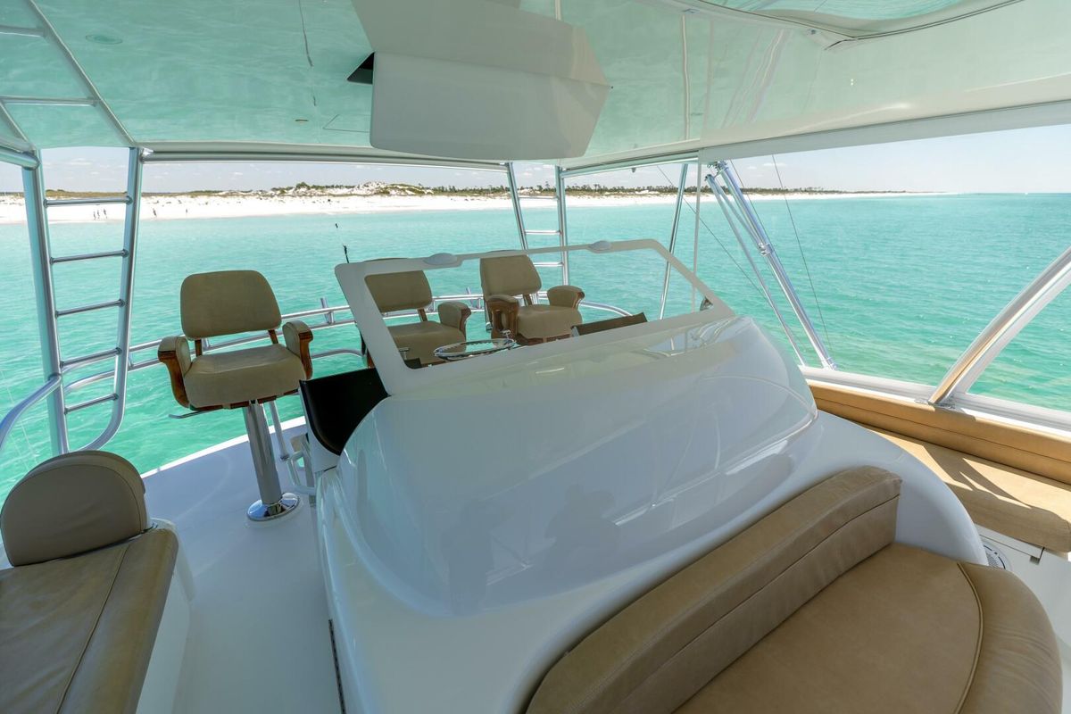 2015 Viking 62 