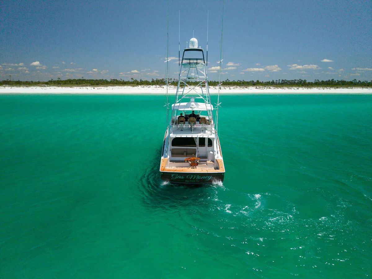 2015 Viking 62 