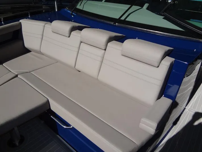  Yacht Photos Pics 2021 Cruisers Yachts 38 GLS I/O interior seating with modern design and comfortable upholstery.