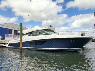 2017 53' Tiara Yachts-53 Coupe North Palm Beach, FL, US