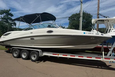 Sea Ray 290 Sundeck