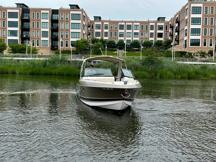 30 Yards Yacht Photos Pics 