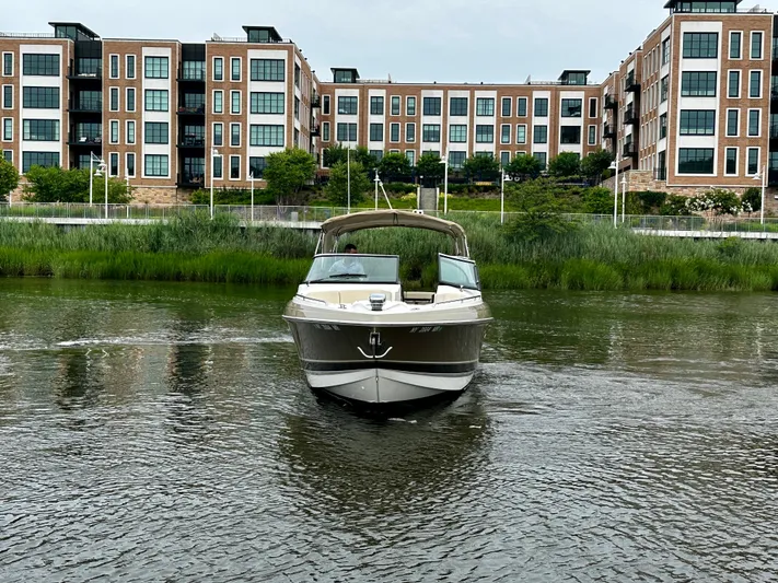 30 Yards Yacht Photos Pics 